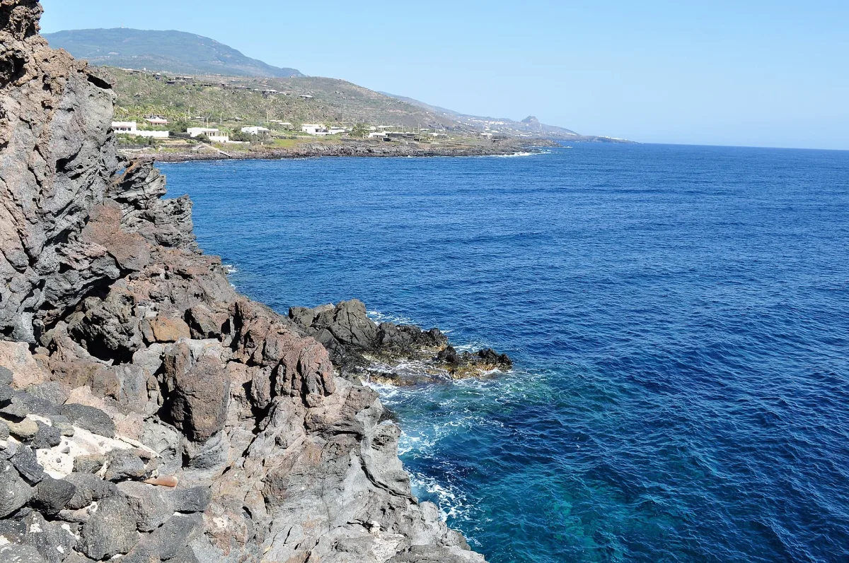 Pantelleria con bambini: dove fare il bagno in sicurezza