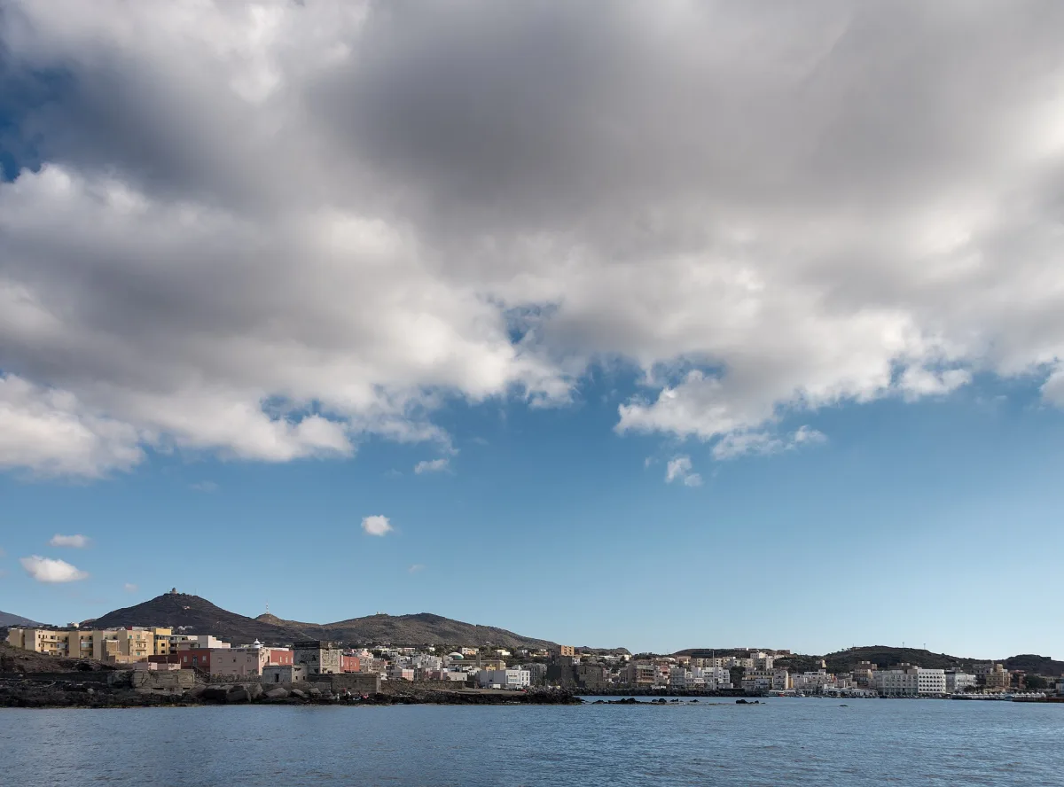 Pantelleria in auto: itinerario di 4 giorni tra mare e sentieri